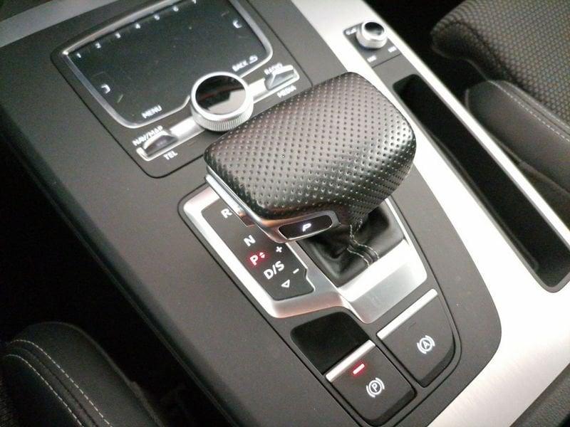 Audi Q5 40 2.0 tdi Business Sport quattro 190cv s-tronic