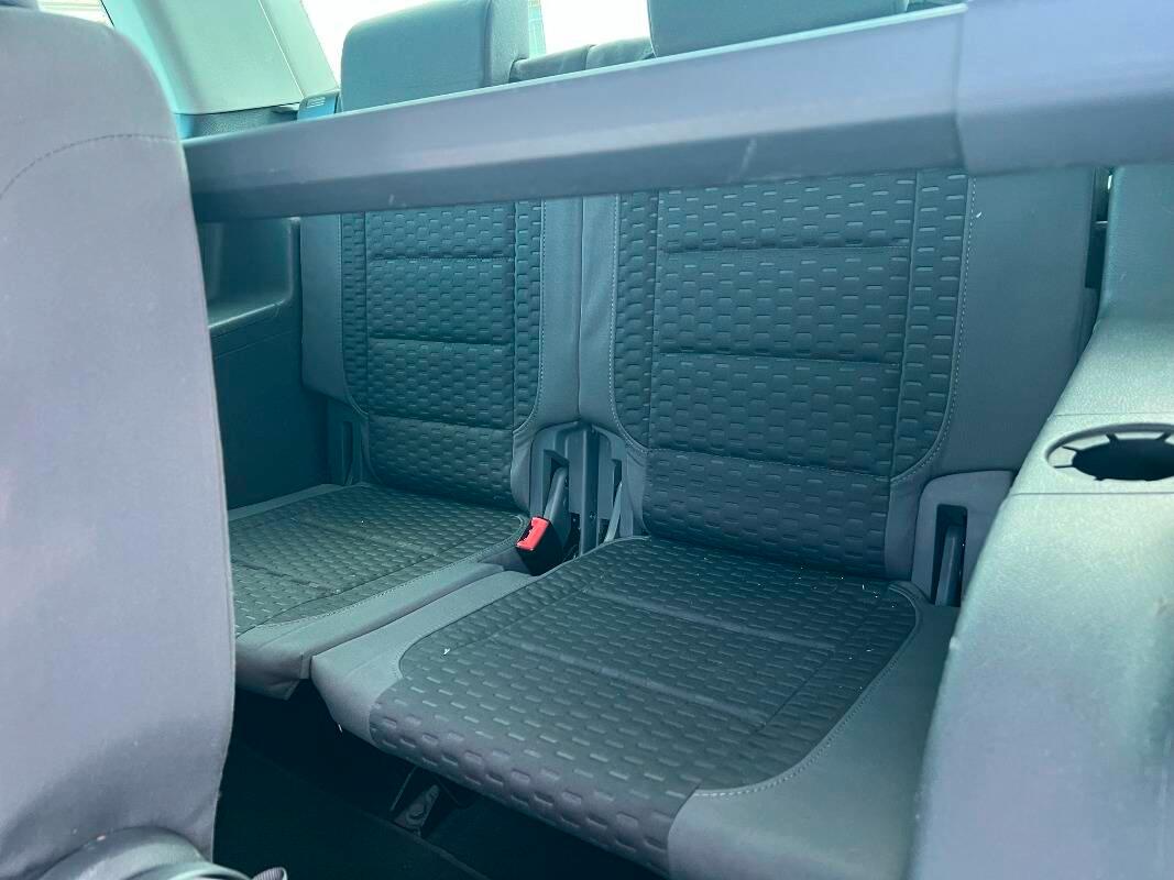 Volkswagen Touran 1.9 tdi Trendline - 7 POSTI -