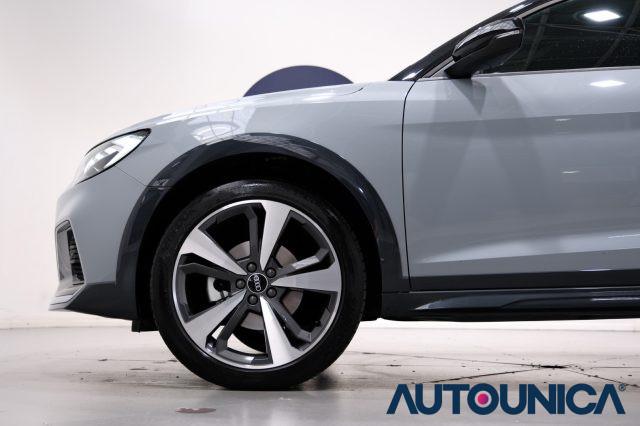 AUDI A1 CITYCARVER 30 TFSI S TRONIC IDENTITY CONTRAST