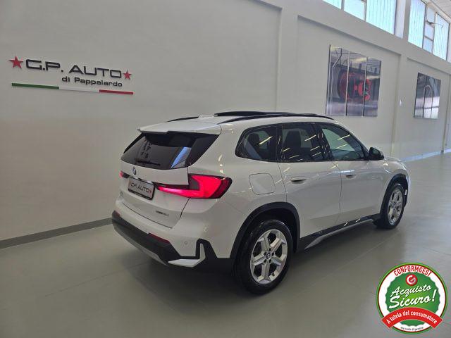 BMW X1 sDrive 18d xLine + Tetto