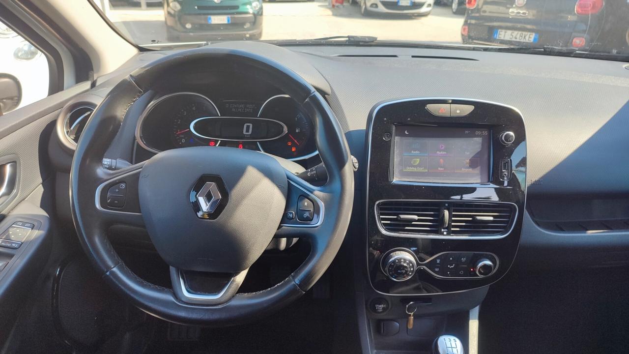 Renault Clio dCi 90CV -FULL OPTIONAL-
