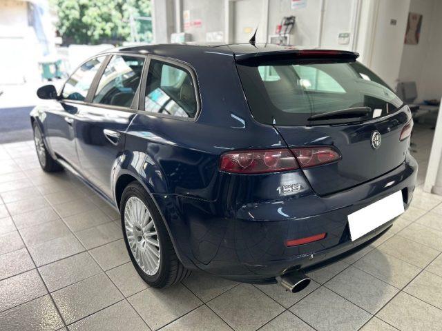 ALFA ROMEO 159 1.9 JTDm 16V Sportwagon Distinctive