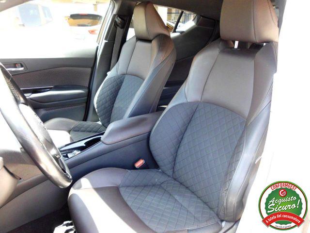 TOYOTA C-HR 1.2 Turbo CVT 4WD Style