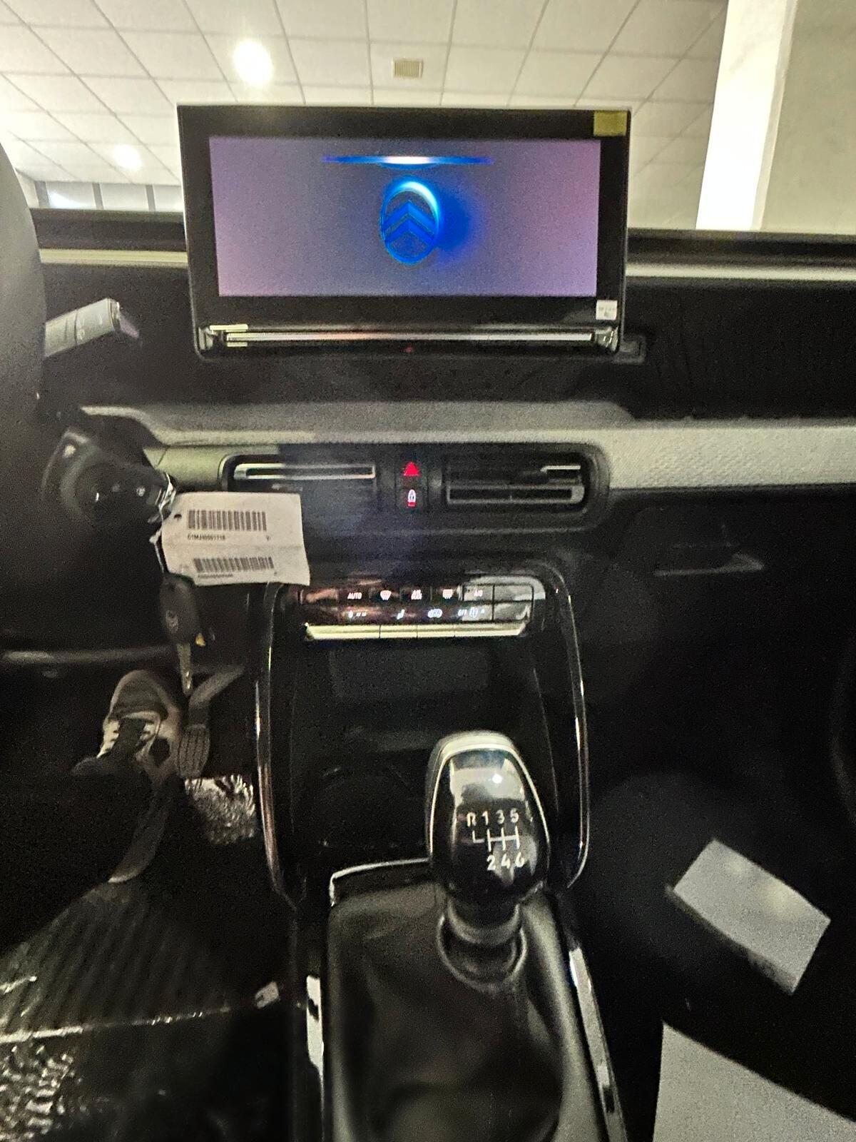 Citroen C3 Turbo 100 MAX km 0