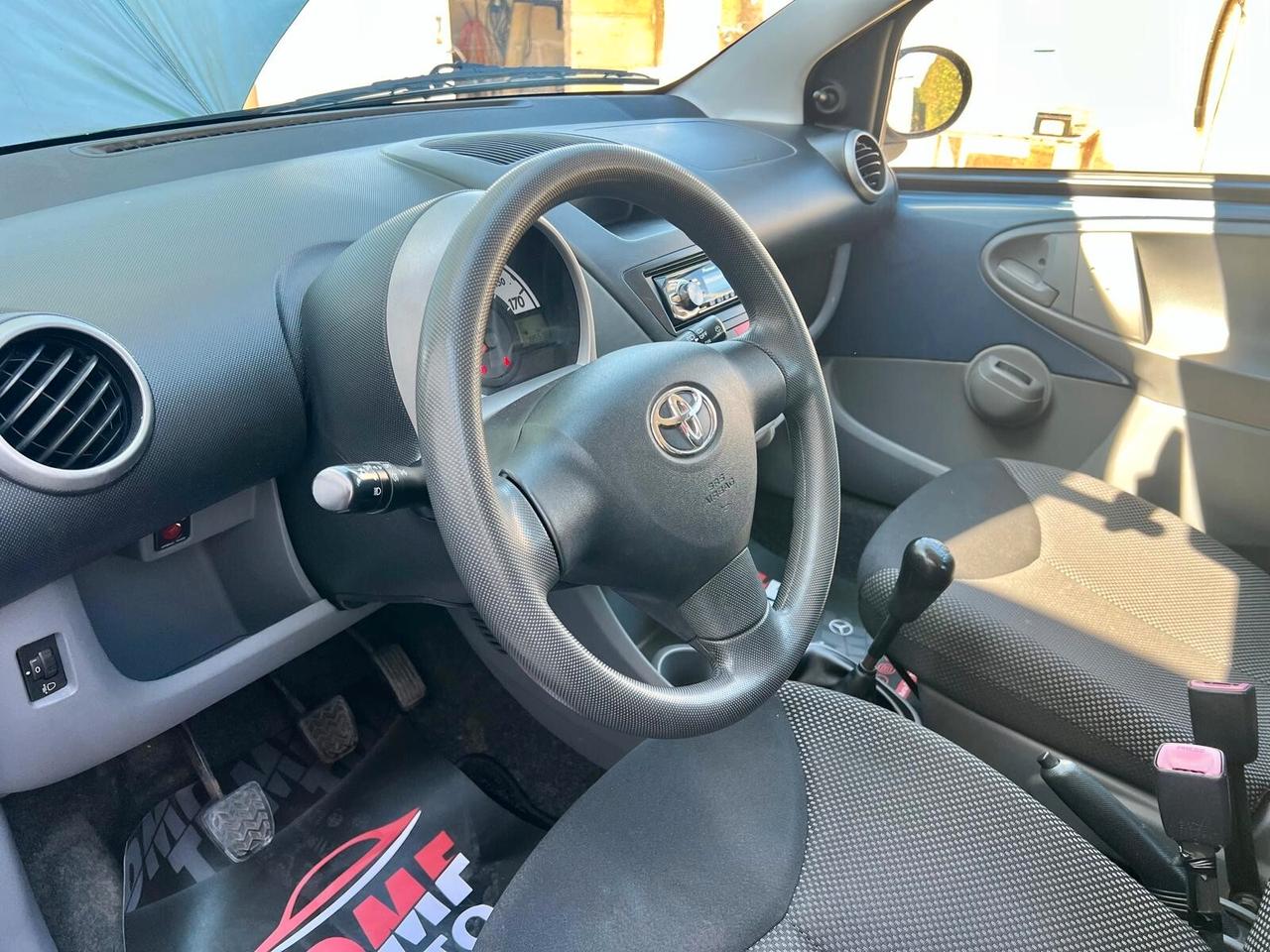 Toyota Aygo 1000 benzina ok neopatentati