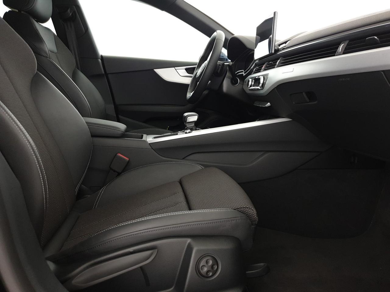 Sportback 40TDI 204CV quattro Str S line Edition