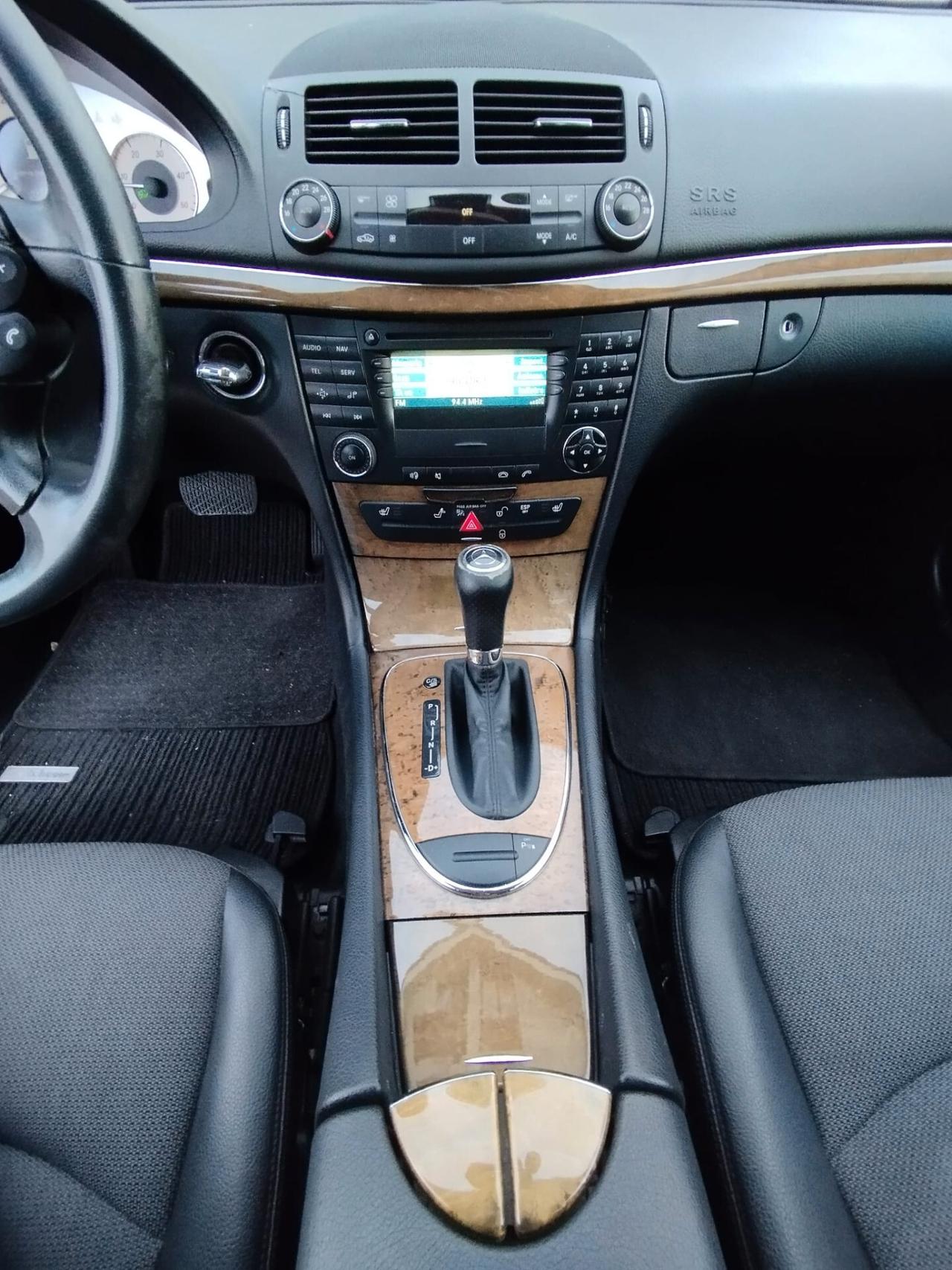Mercedes-benz E 320 E 280 CDI cat EVO Elegance