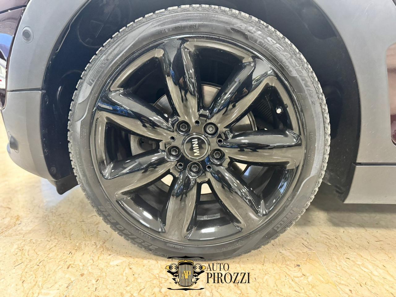 MINI CLUBMAN 1.5 BENZINA 135 CV 2017 TETTO APRIBIL