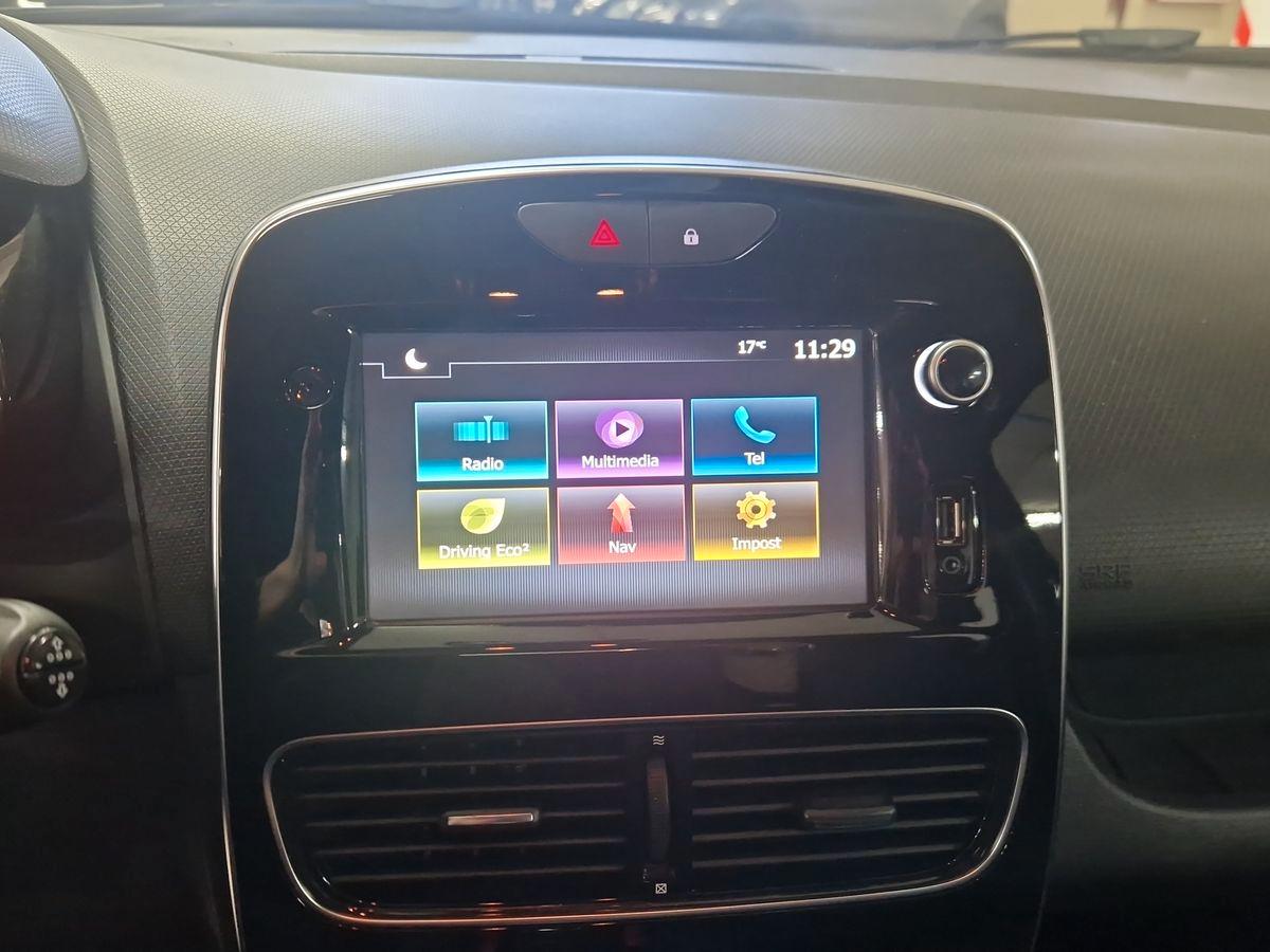 RENAULT Clio 0.9 tce Moschino Life 75cv