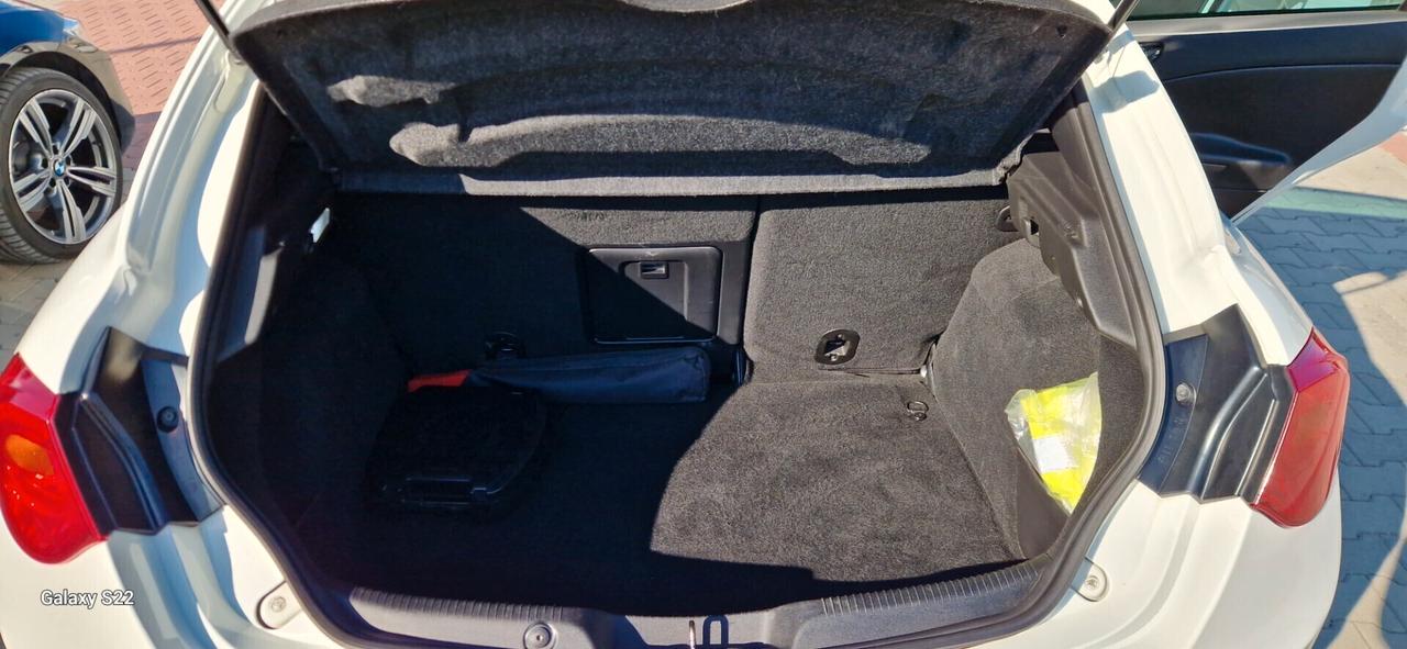 Alfa Romeo Giulietta 1750 240cv Turbo TCT Quadrifoglio Verde