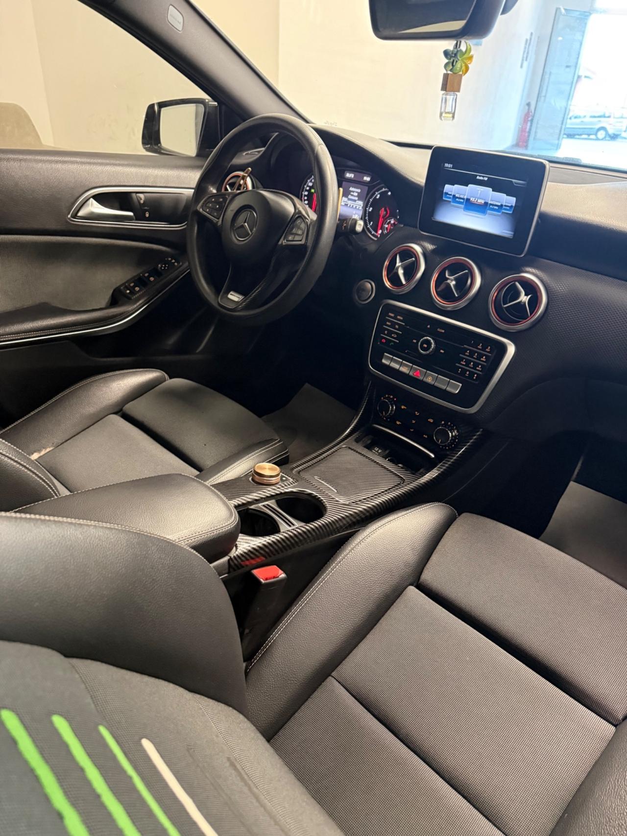 Mercedes-benz A 160 d Automatic Premium