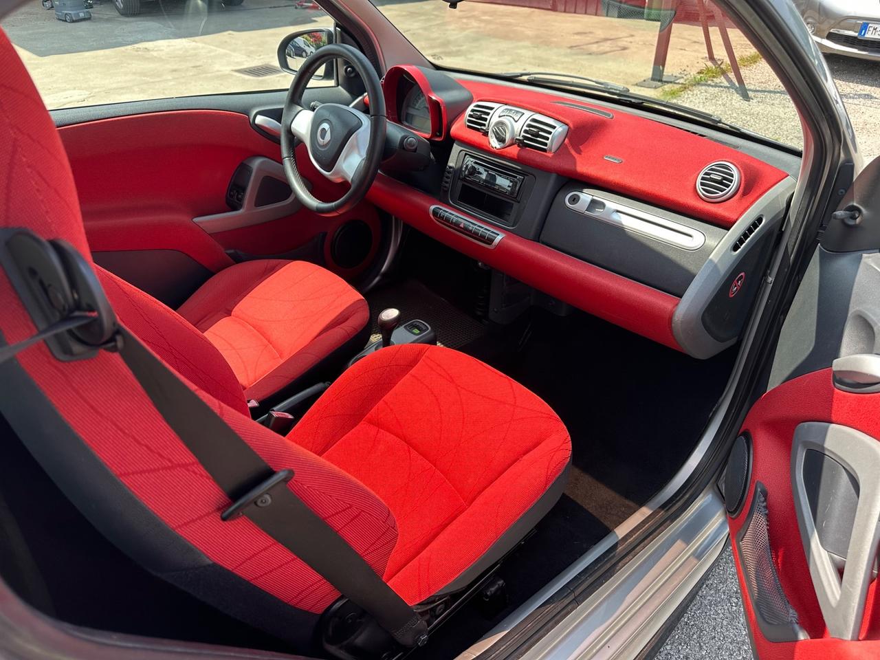 Smart ForTwo 1000 52 kW coupé pure