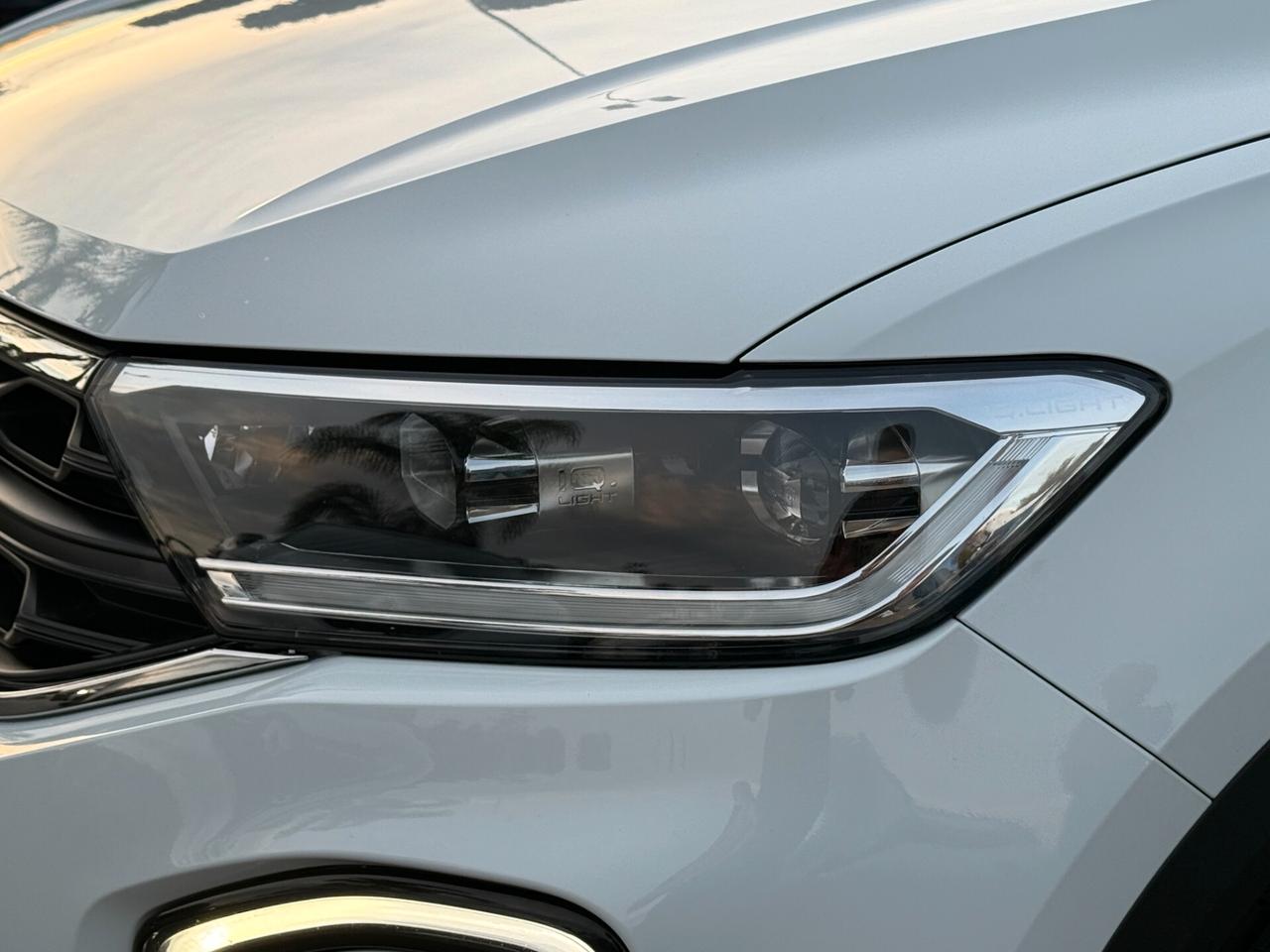 VOLKSWAGEN T-ROC 2.0 TDI SCR 150 CV IQ DRIVE LIFE DSG FULL LED COCKPIT NAVI