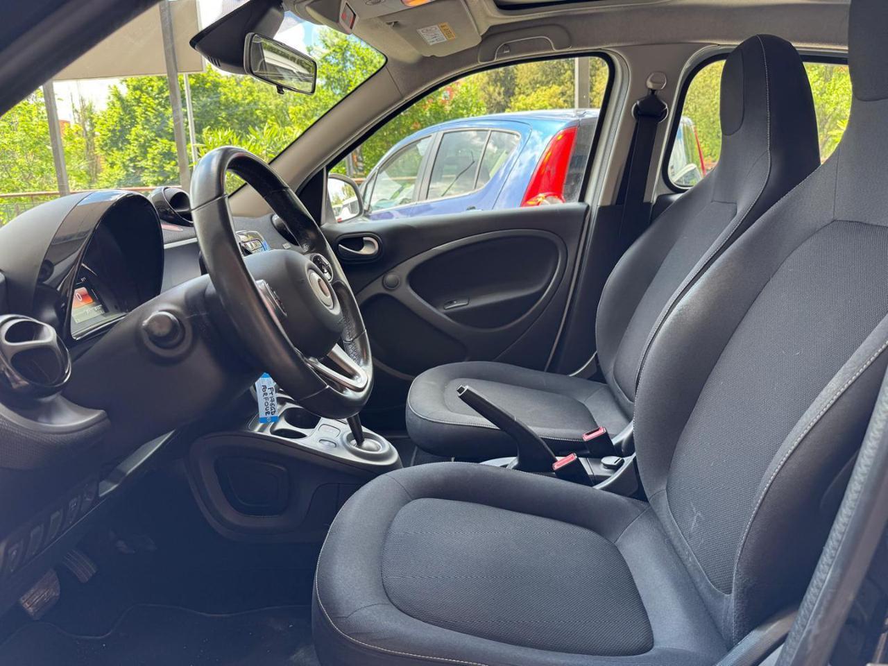 SMART ForFour 90 0.9 Turbo Passion Twinamic * Promo SD 2025*