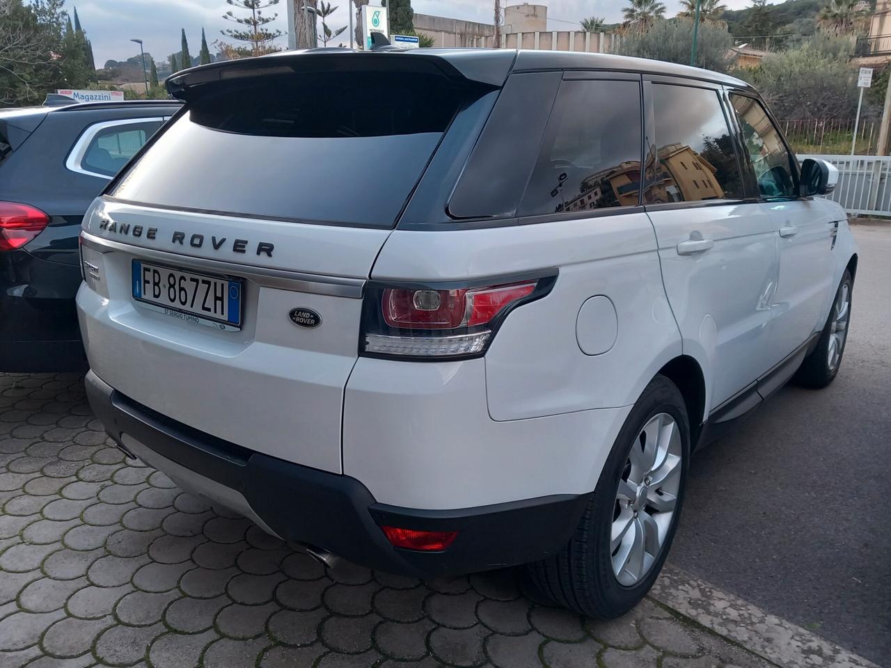 Land Rover Range Rover Sport Range Rover Sport 3.0 TDV6 HSE