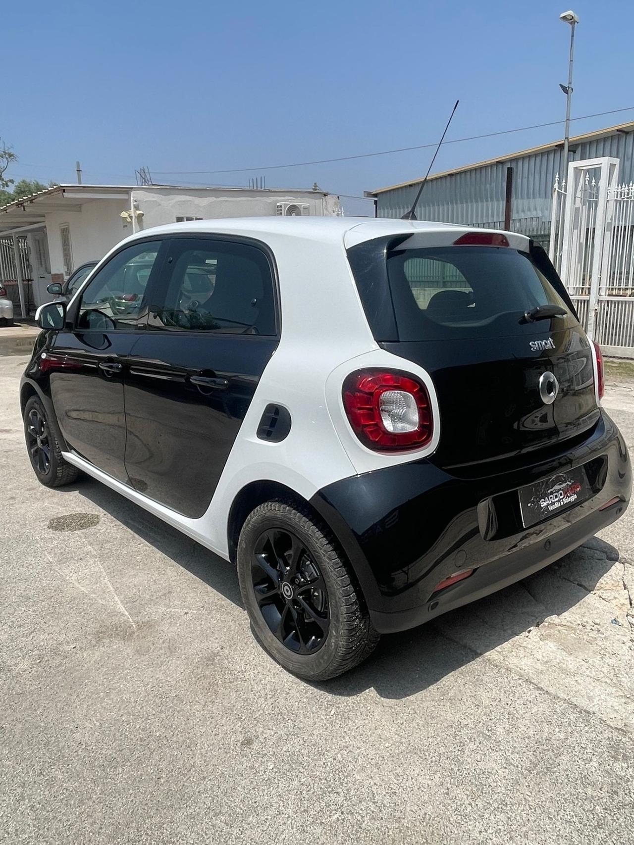 Smart ForFour 70 1.0 Prime