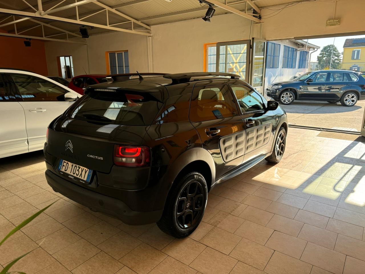 Citroen C4 Cactus PureTech 82 S&S ETG Shine