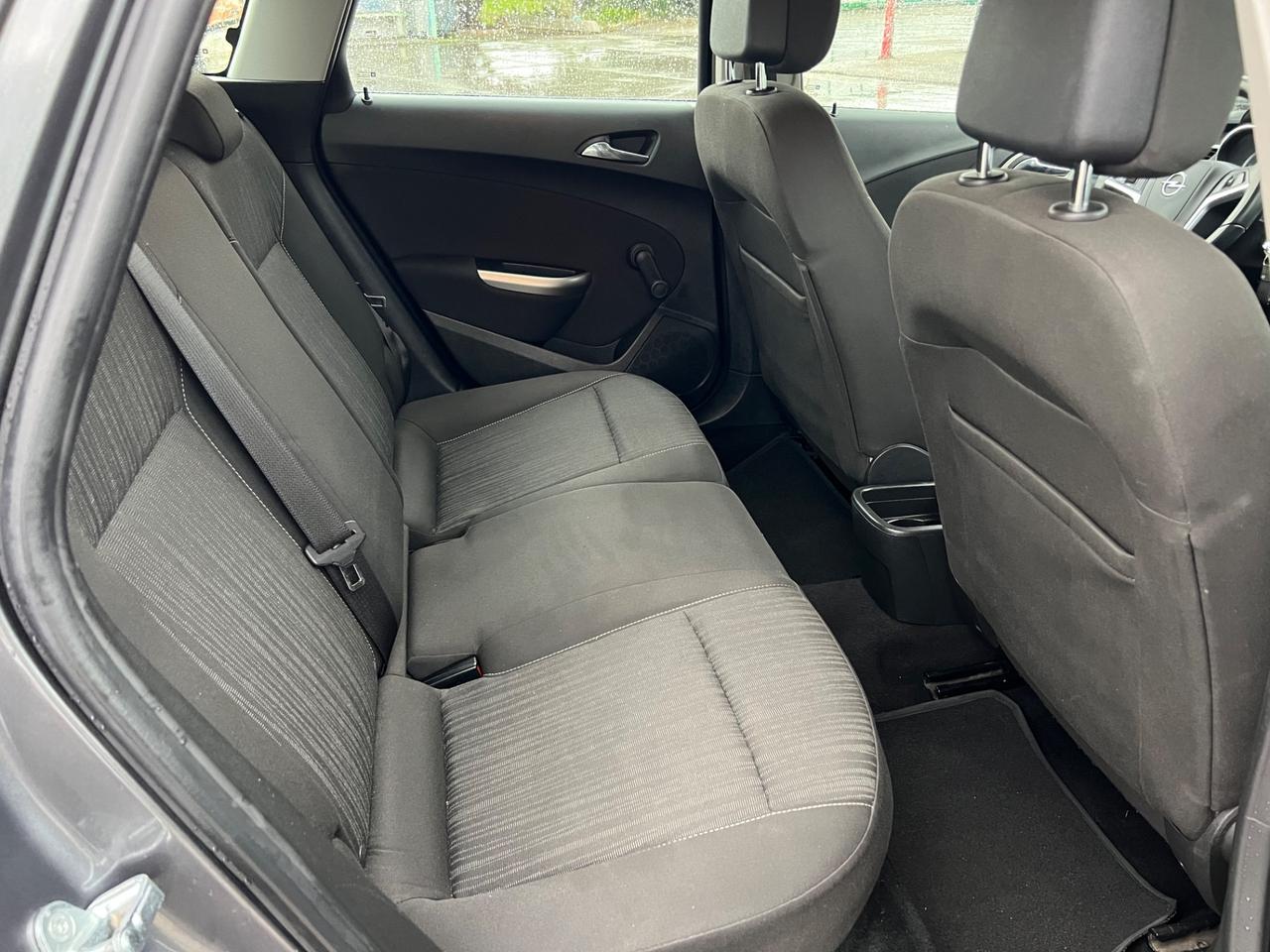 Opel Astra 1.7 CDTI 110CV Sports Tourer 2012