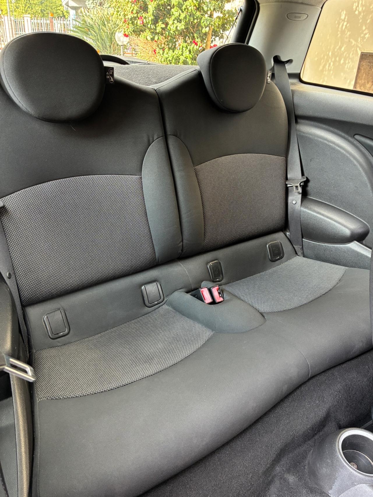 Mini 1.6 16V Cooper Chili