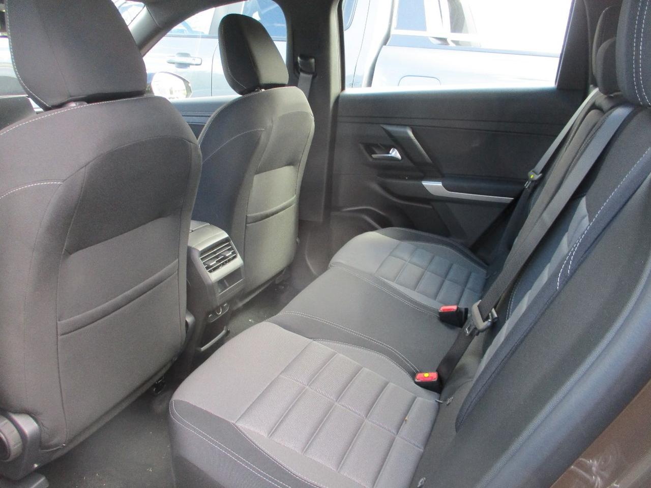Jeep Compass 1.2 turbo e-hybrid mhev Altitude fwd 145cv edct6