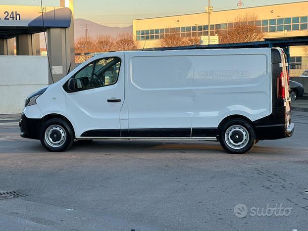RENAULT TRAFIC CON OFFICINA MOBILE ANNO 11/2019 SUPER PREZZO!