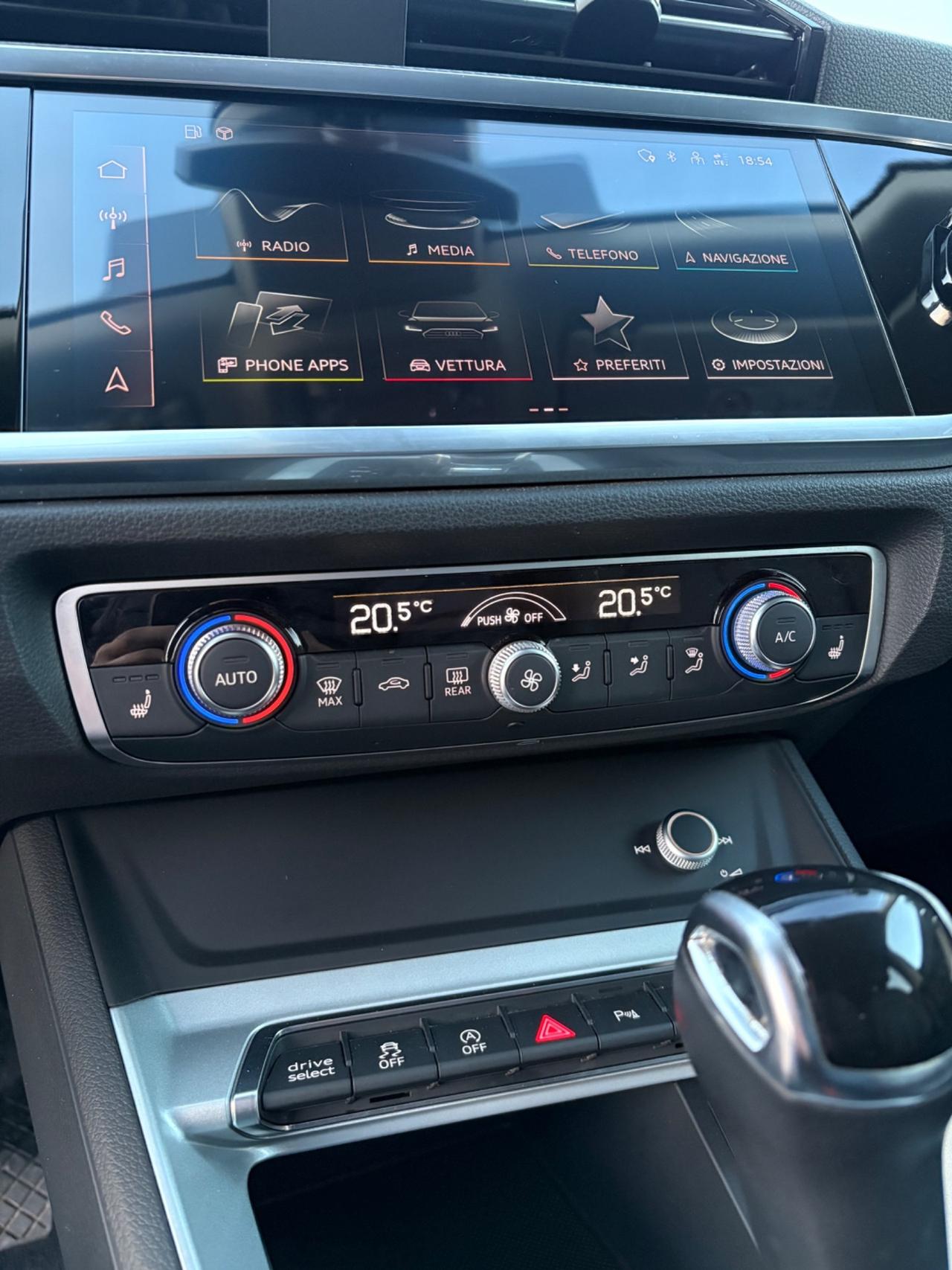 Audi Q3 35 TDI Sportback s line edition