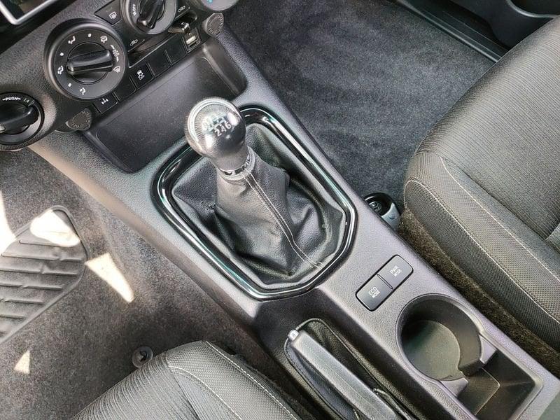 Toyota Hilux 2.4 D-4D 4WD 2 porte Chassis & Cab Comfort