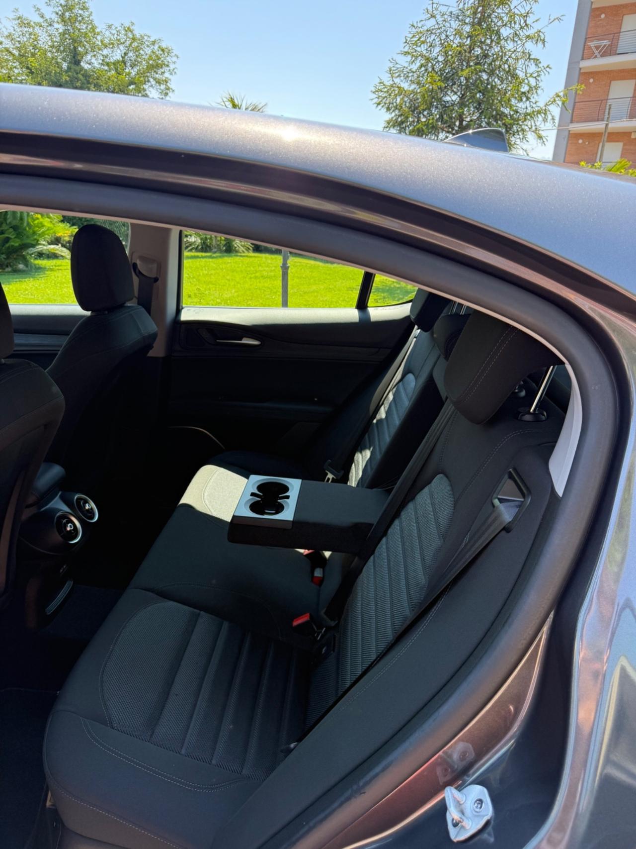 Alfa Romeo Stelvio 2.2 Turbodiesel 190 CV anno 2021 uni proprietario
