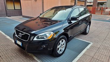 Volvo XC 60 XC60 2.4 D Summum