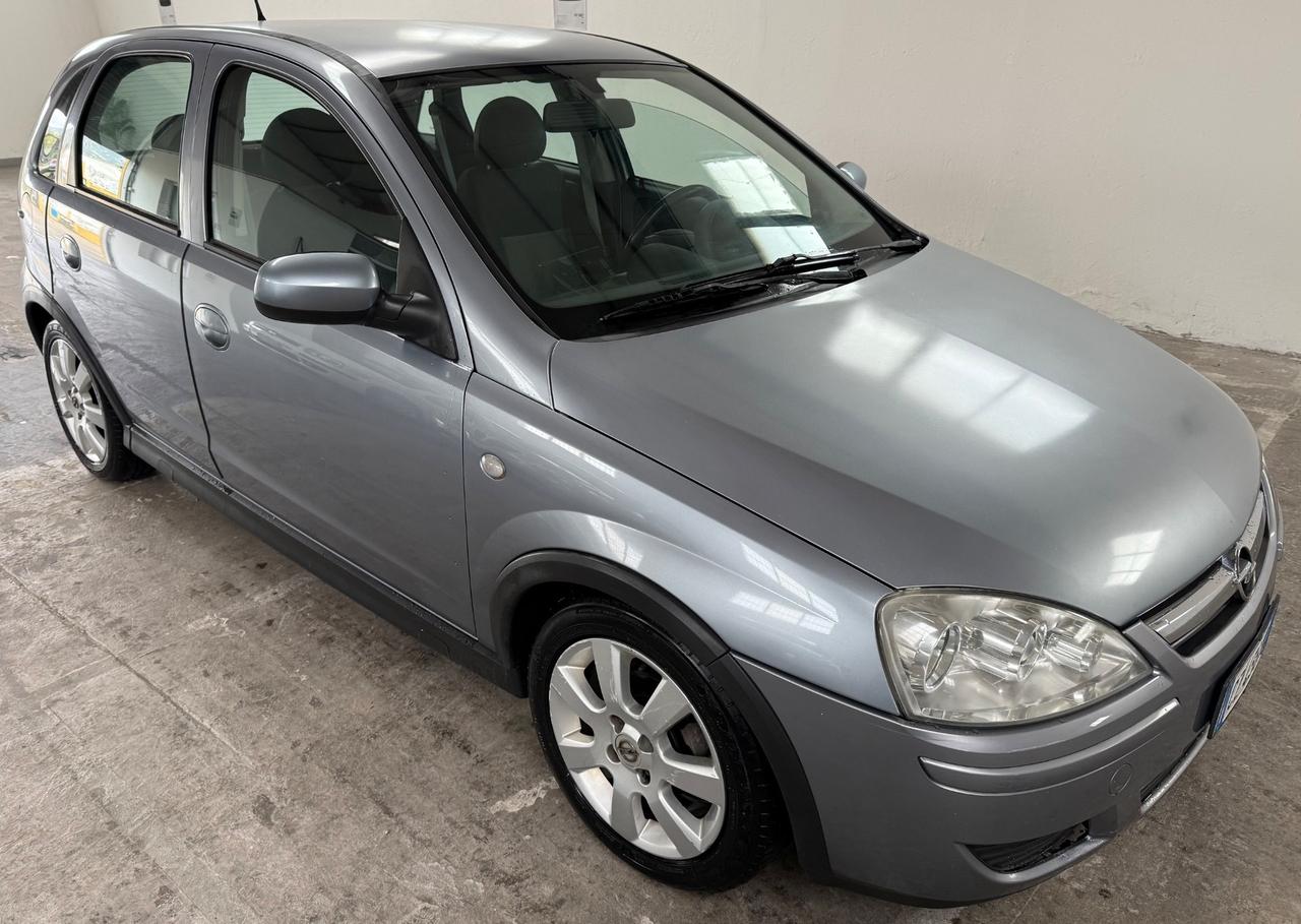 Opel Corsa 1.0 Benzina 60Cv 5 porte - 2006