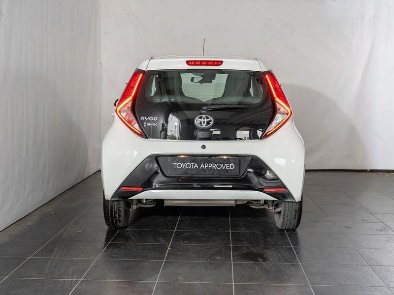 Toyota Aygo Connect 1.0 VVT-i 72 CV 5 porte x-play