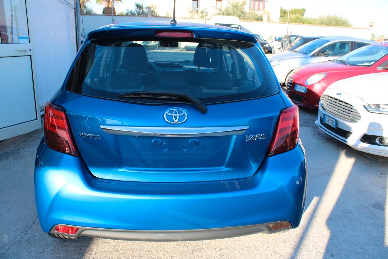 Toyota Yaris 1.4 D-4D 5 porte Lounge