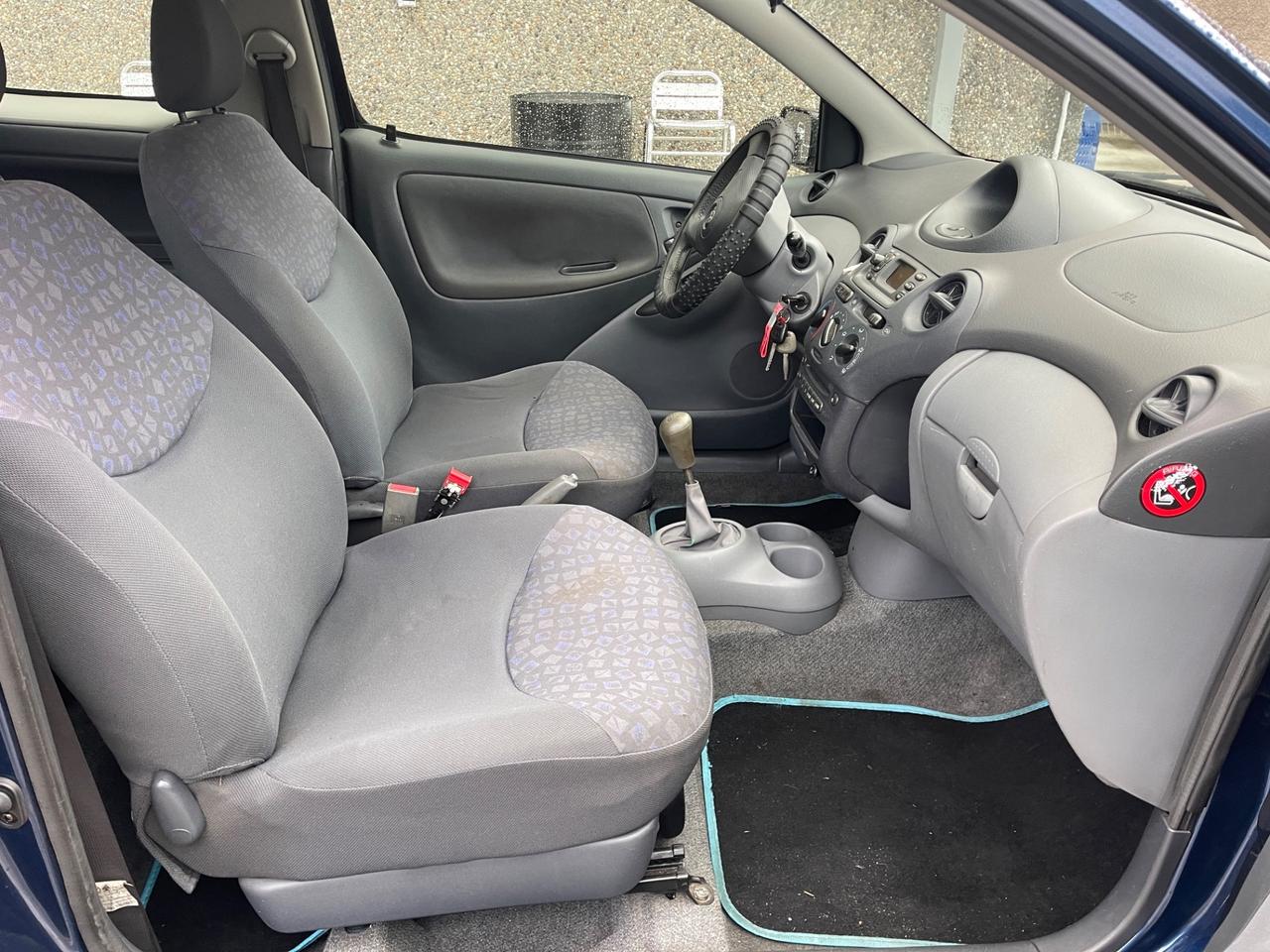 TOYOTA YARIS 1.3i 64KW BENZINA EURO4