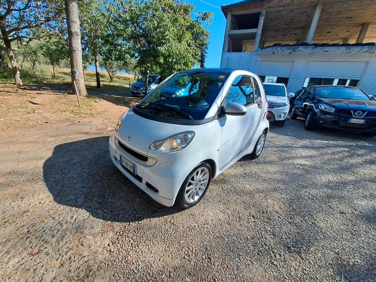 Smart 1000 52 kW MHD coupe White Tailor km 70mila
