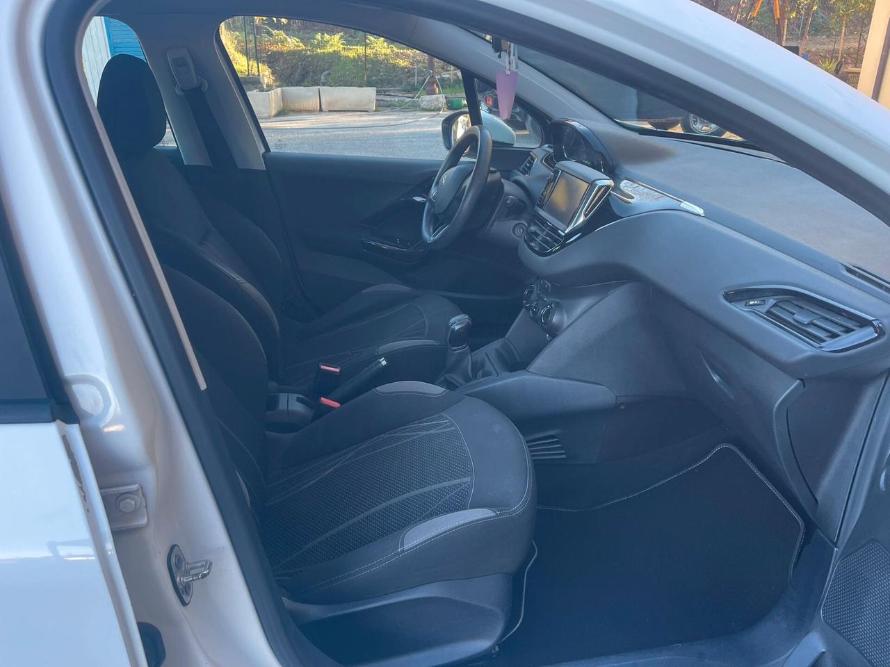 Peugeot 208 1.2 VTi 82 CV 5 porte Active