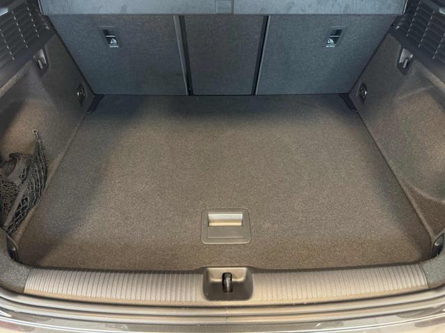 AUDI Q2 30 TFSI S line Edition "Km 1813"