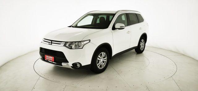 MITSUBISHI Outlander 2.2 DI-D 4WD Instyle 5p.