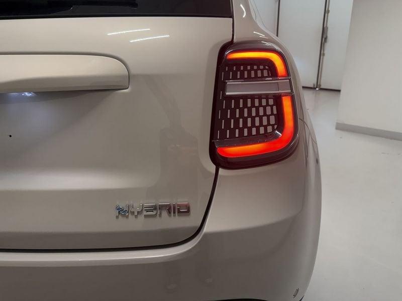 FIAT 600 600 1.2 hybrid La Prima Automatica
