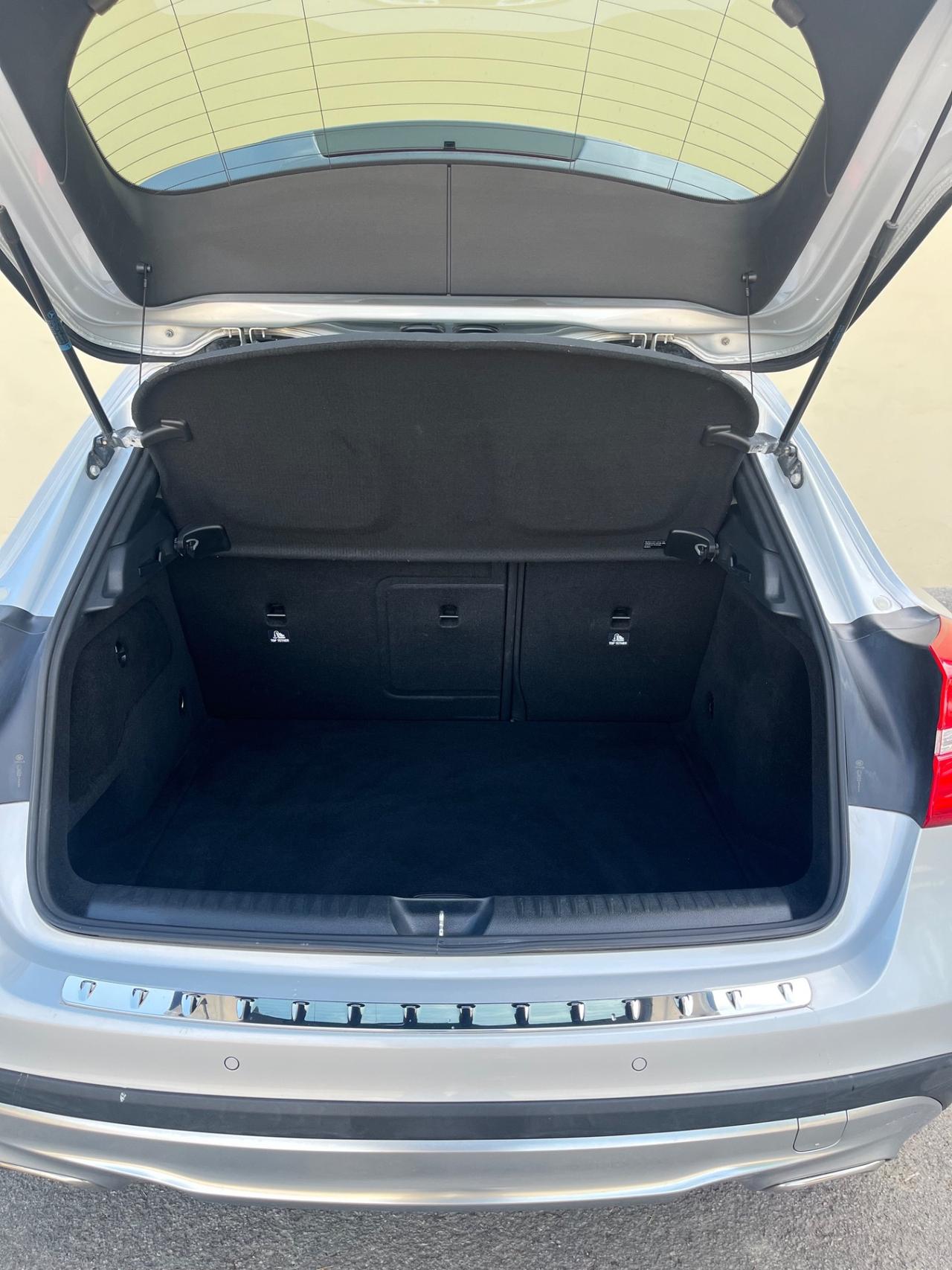 Mercedes-benz GLA 220 CDI Automatic 4Matic Premium