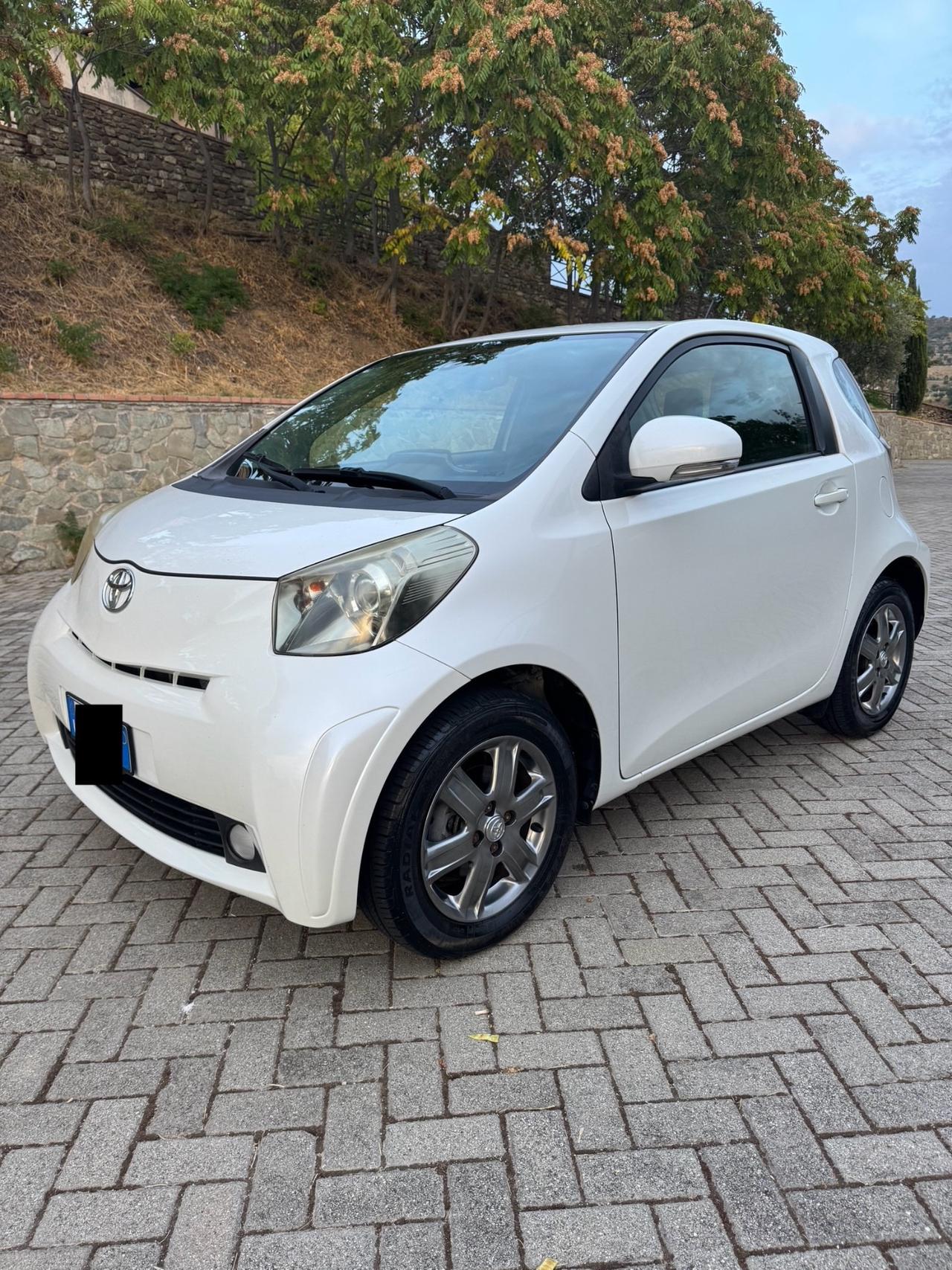 Toyota iQ 1.0 Benzina *SOL* 2011