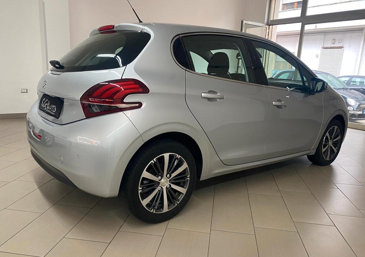 Peugeot 208 BlueHDi 100 5 porte Allure