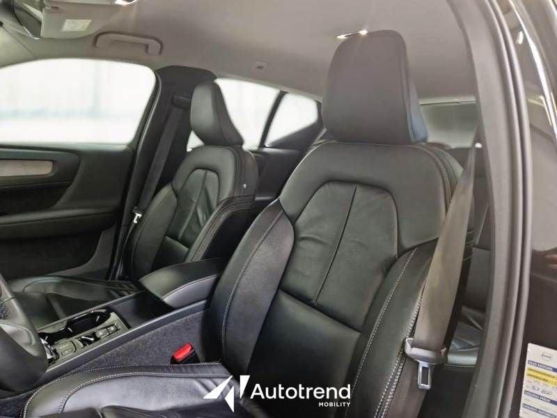 Volvo XC40 Recharge T4 129+14 CV Recharge Plug-In Hybrid Inscription