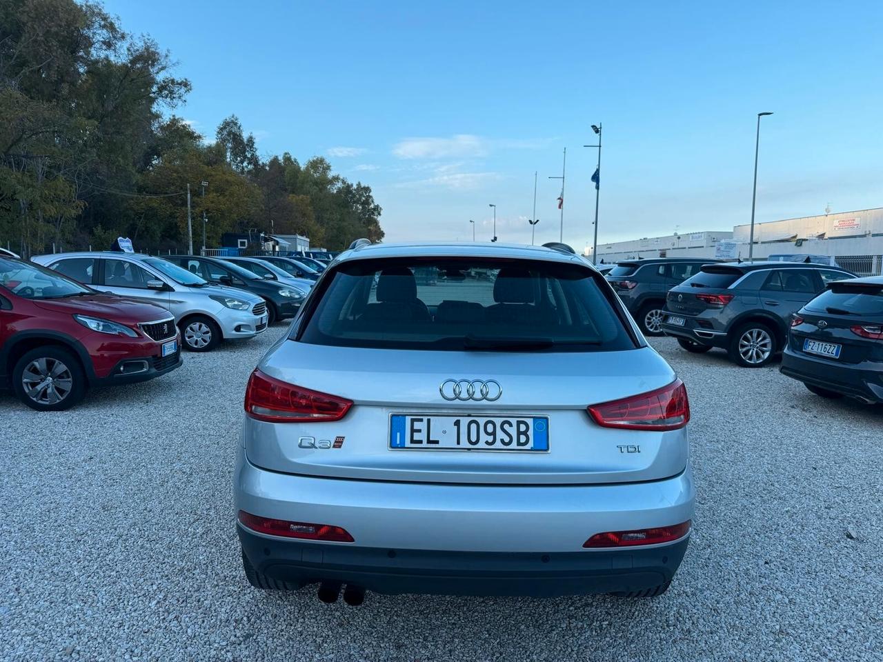 Audi Q3 2.0 tdi Business advanced
