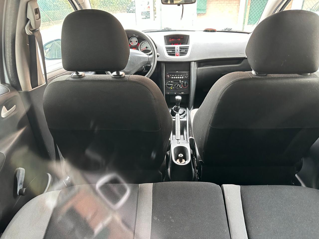 Peugeot 207 1.4 GPL Neopatentati