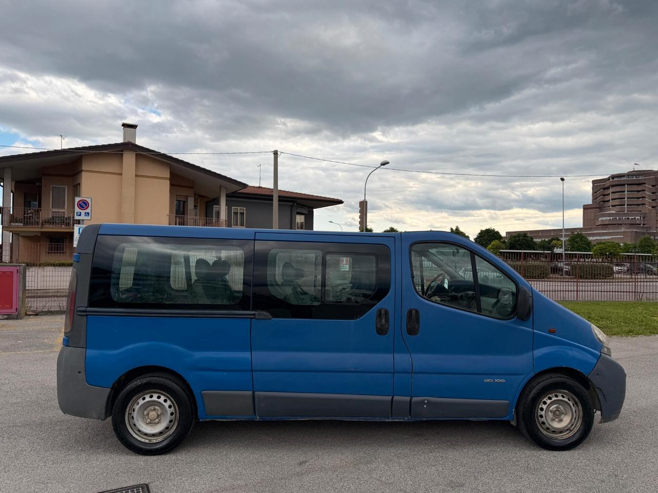 Nissan Primastar 1.9 dCi 9 Posti LEGGI BENE