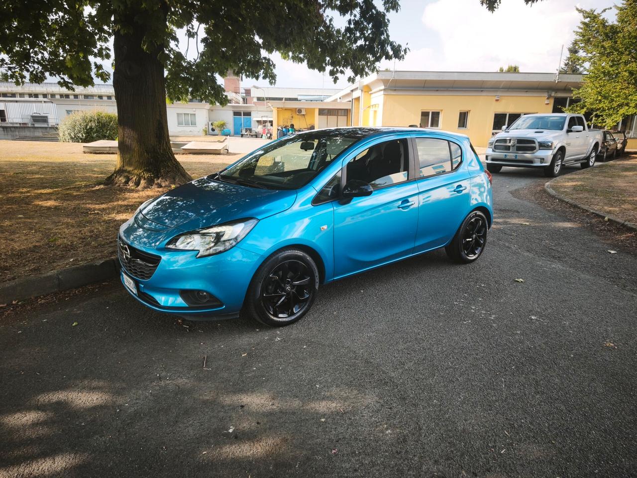 Opel Corsa 1.4 90CV GPL Tech 5 porte b-Color