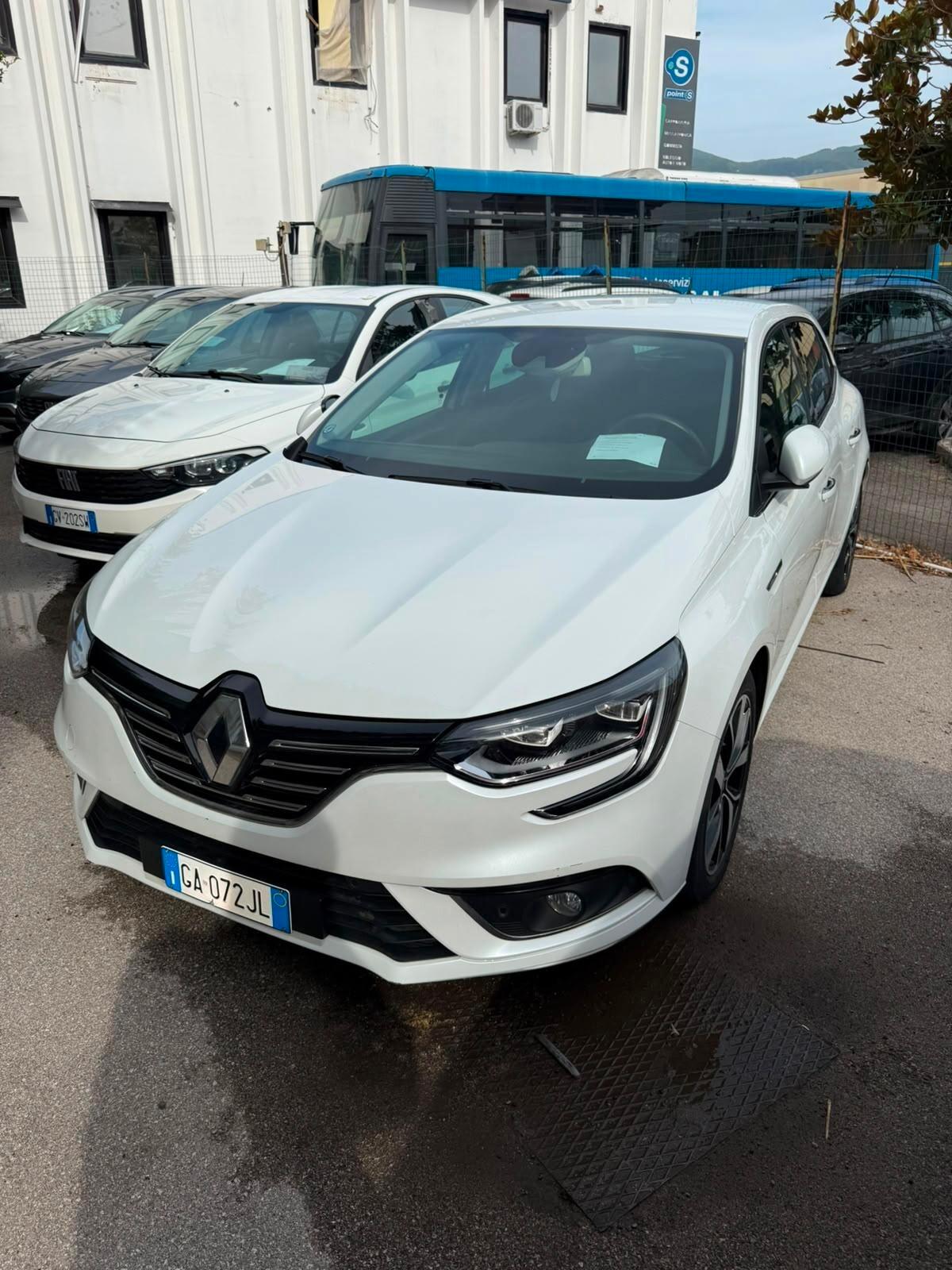 Renault Megane Mégane TCe 115 CV FAP Duel