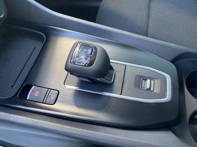 NISSAN Qashqai MHEV 158 CV Xtronic Business