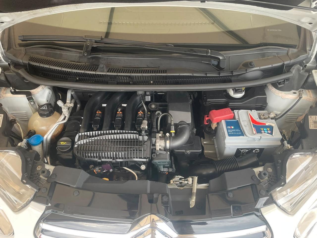 Citroen C1 PureTech 82 5 porte Shine