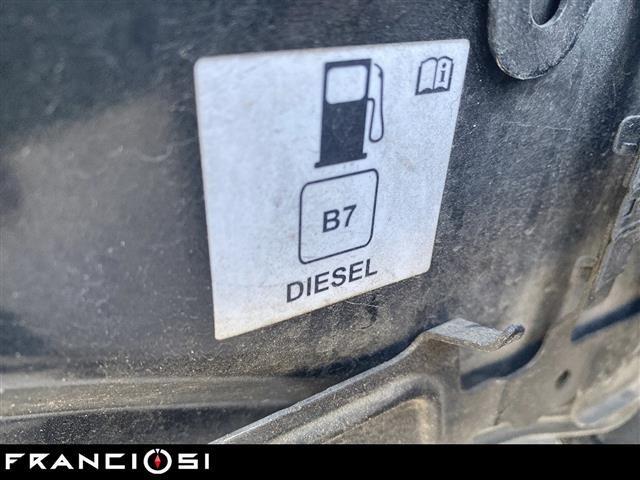 NISSAN King Cab NAVARA Double Cab 2.3 dCi 190cv Tekna 4WD Auto E6